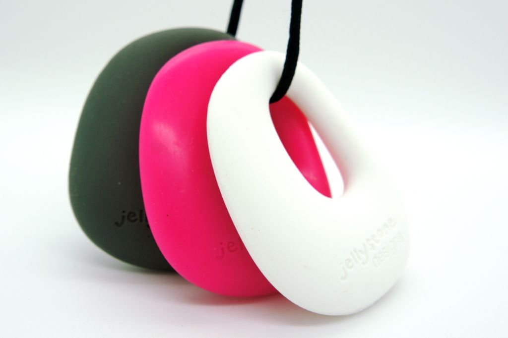 jellystone-organic-pendant